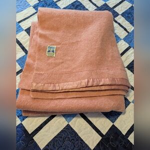 Vintage Kenwood Wool blanket Pink . 70x 64 Inches.